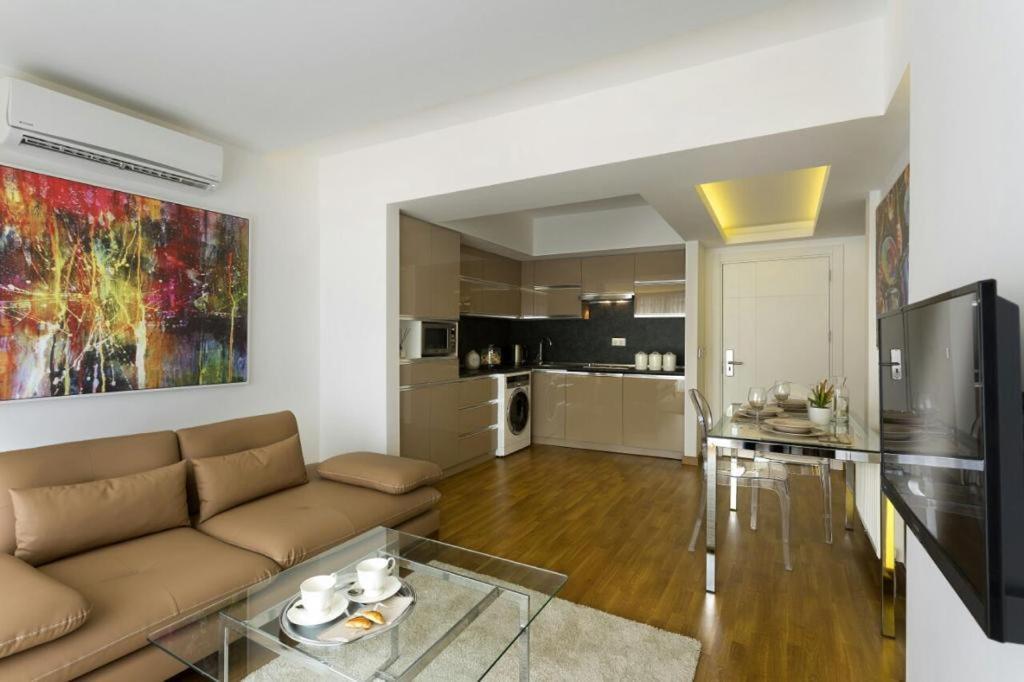 The Place Suites By Cey Istanbul Exterior photo