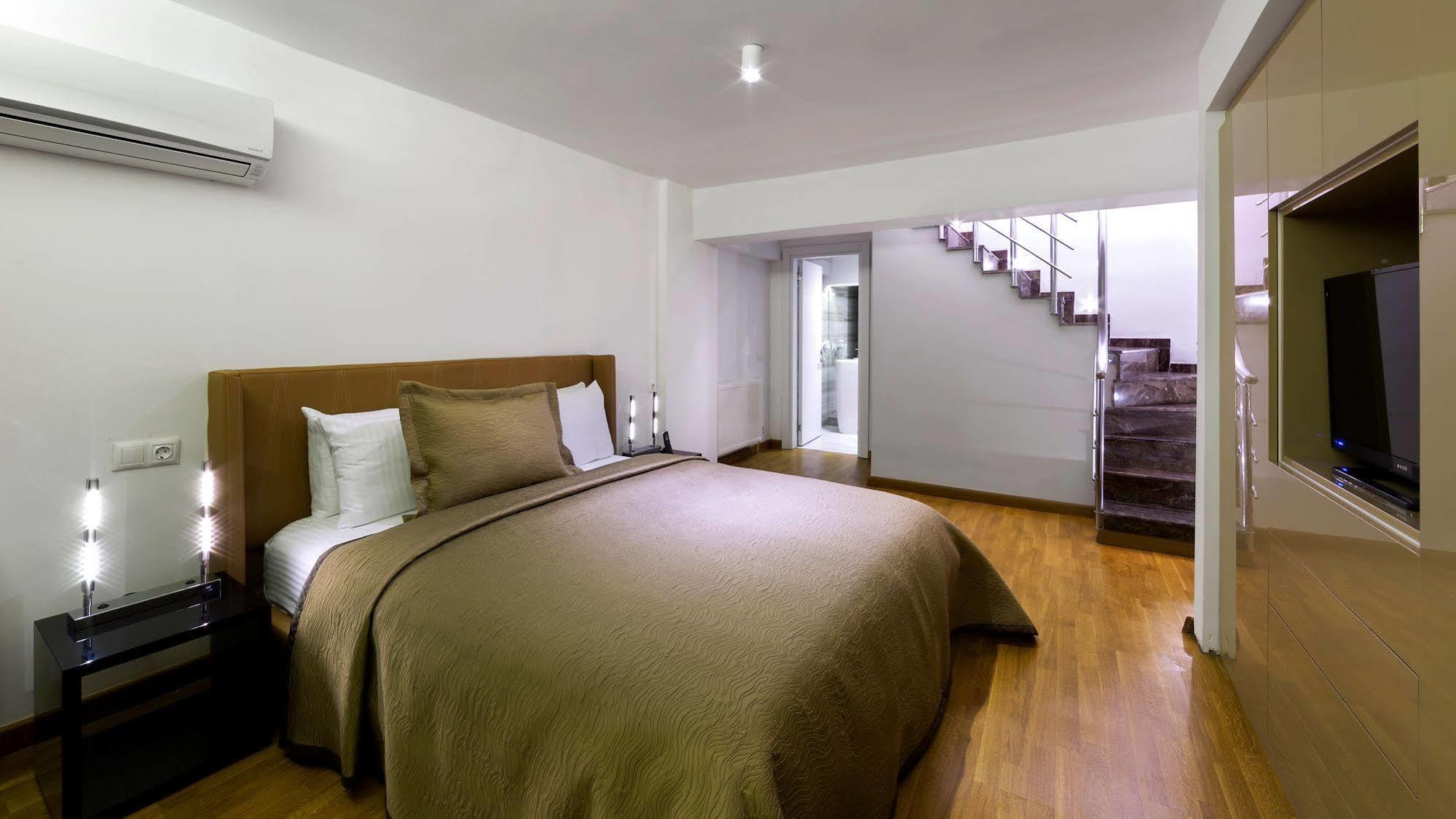 The Place Suites By Cey Istanbul Exterior photo